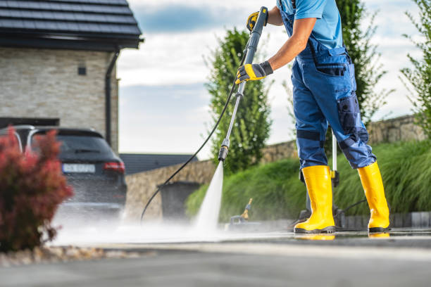 Best Parking Lot and Garage Cleaning  in Port Dickinson, NY